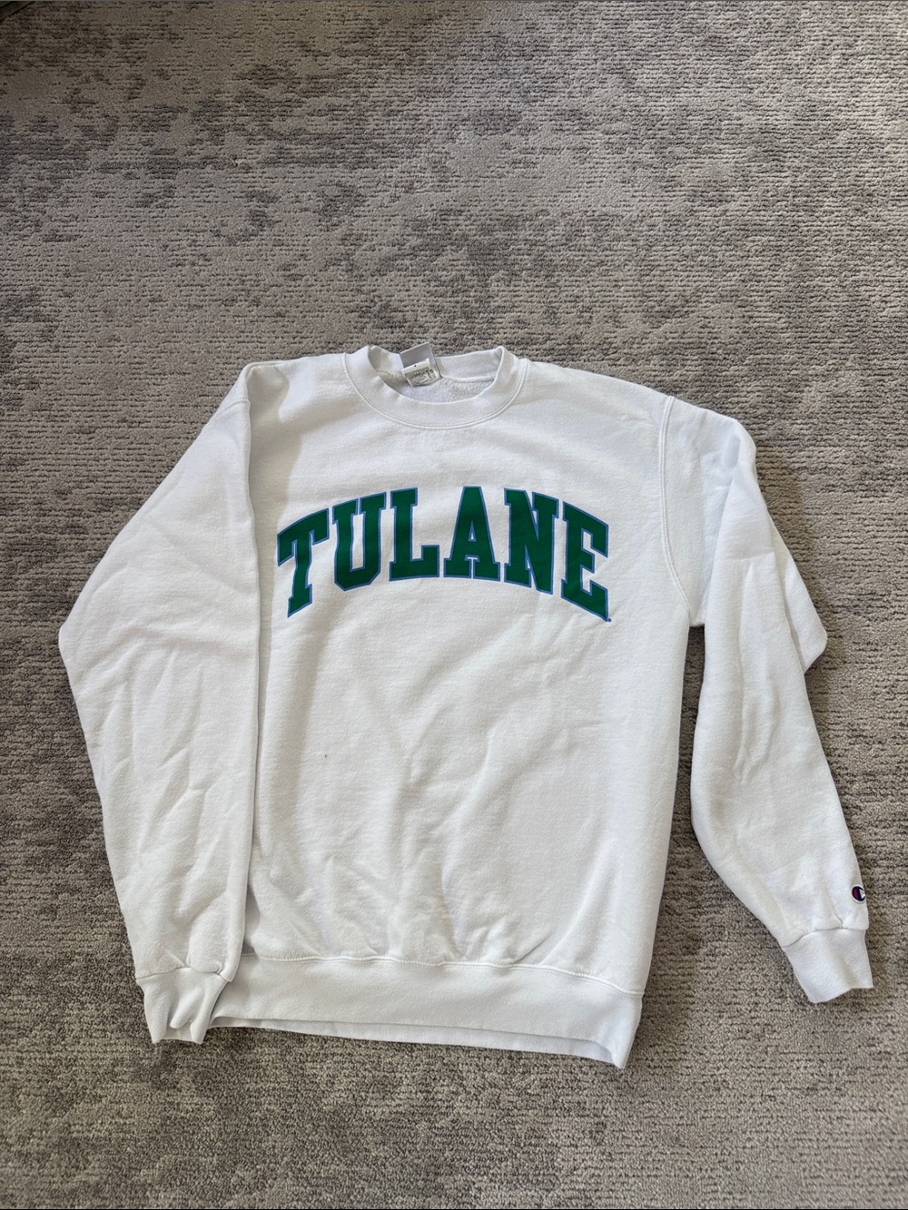 Champion Tulane Sweatshirt with printed letters size M